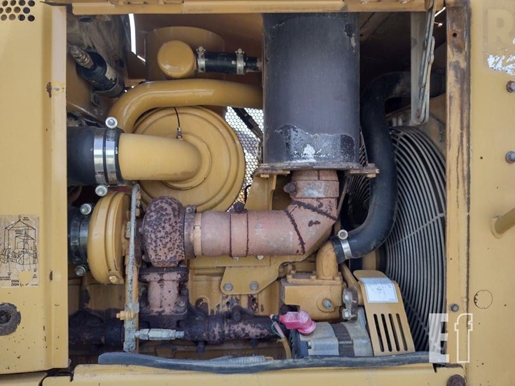 2006-caterpillar-d5n-xl-image-35
