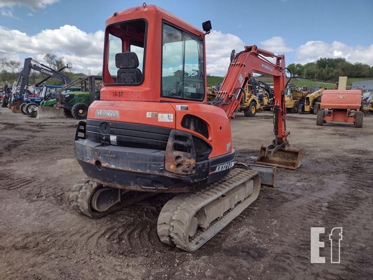 2012-kubota-kx121-3-image-45