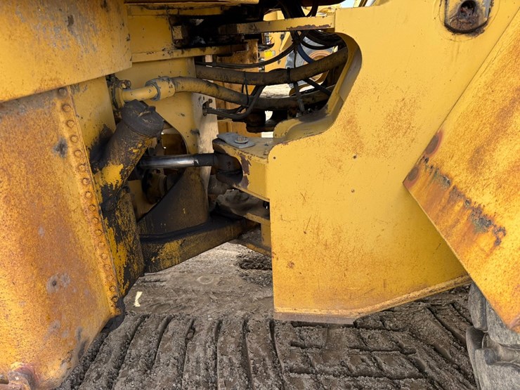 caterpillar-966e-image-59