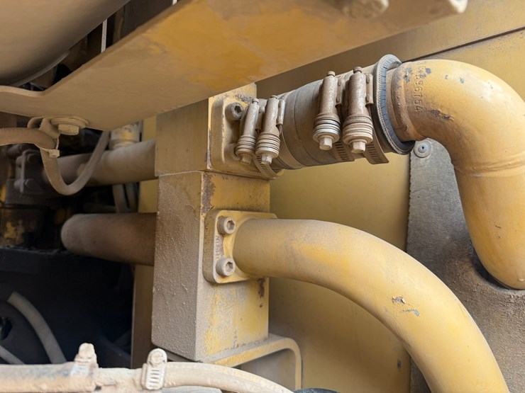caterpillar-345bl-image-70