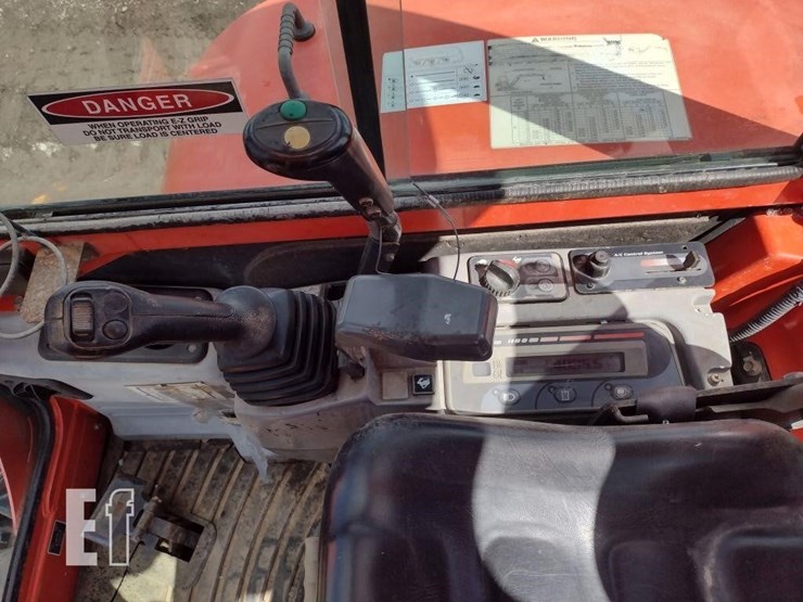 2012-kubota-kx121-3-image-7