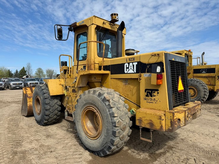 caterpillar-950f-image-3