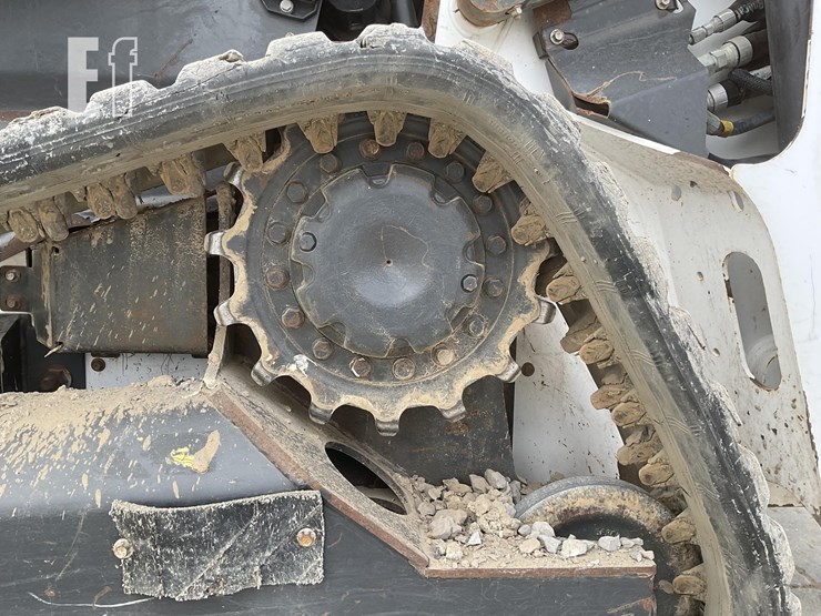 2021-bobcat-t66-image-9