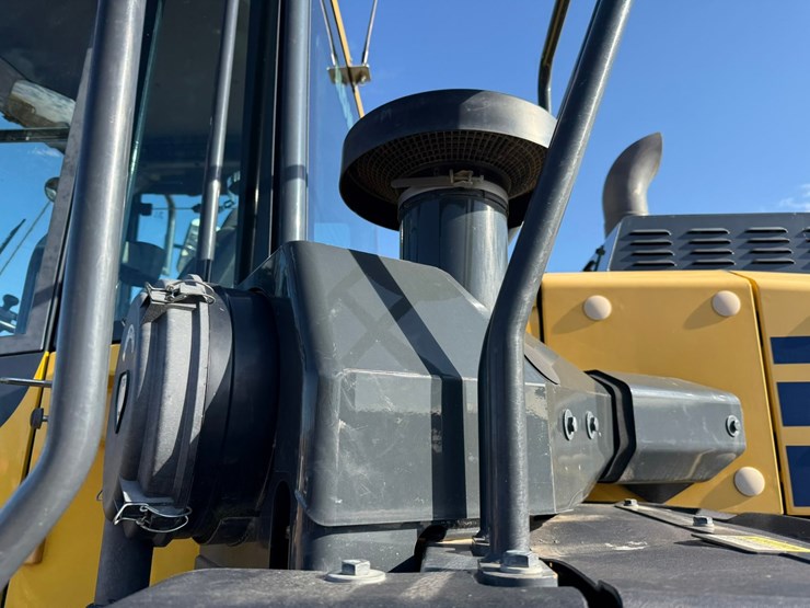 komatsu-wa380-image-112