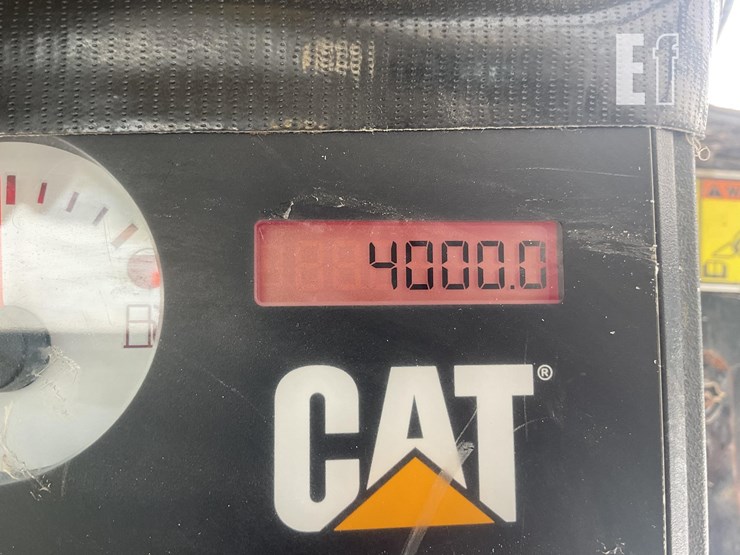 2012-caterpillar-289c2-image-19