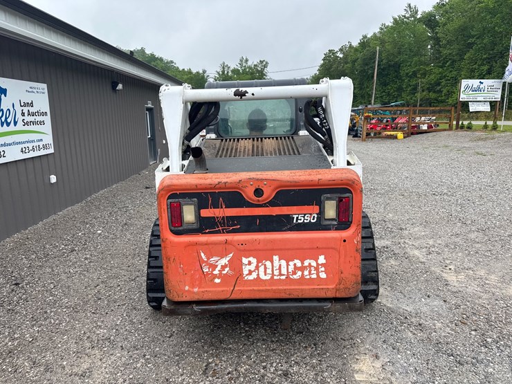 2014-bobcat-t590-image-6