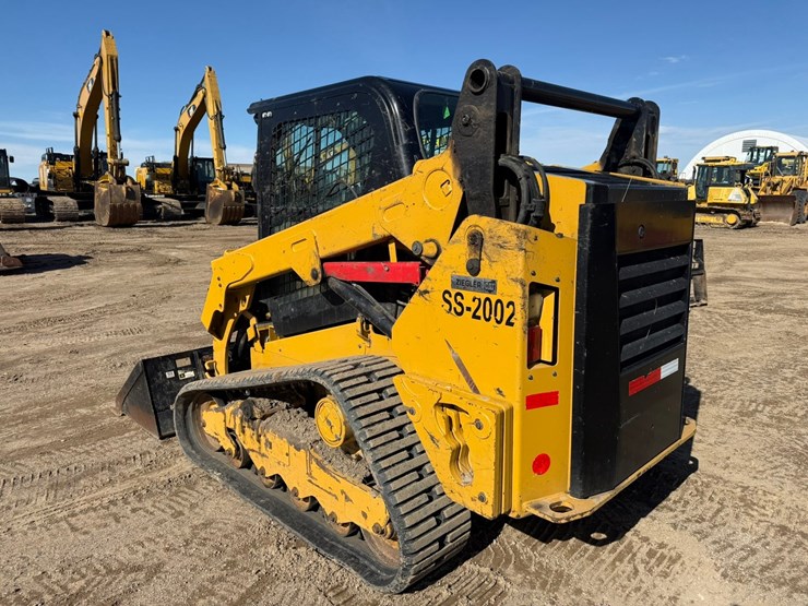 caterpillar-259d3-image-3