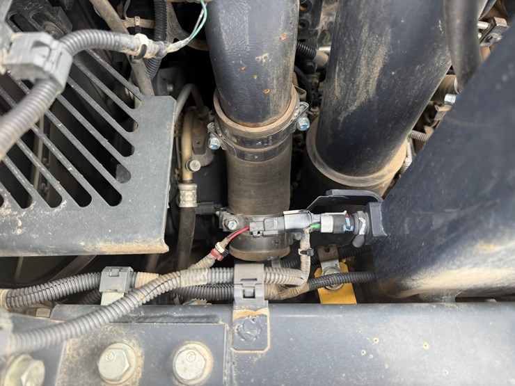 komatsu-pc490-lc-11-image-50