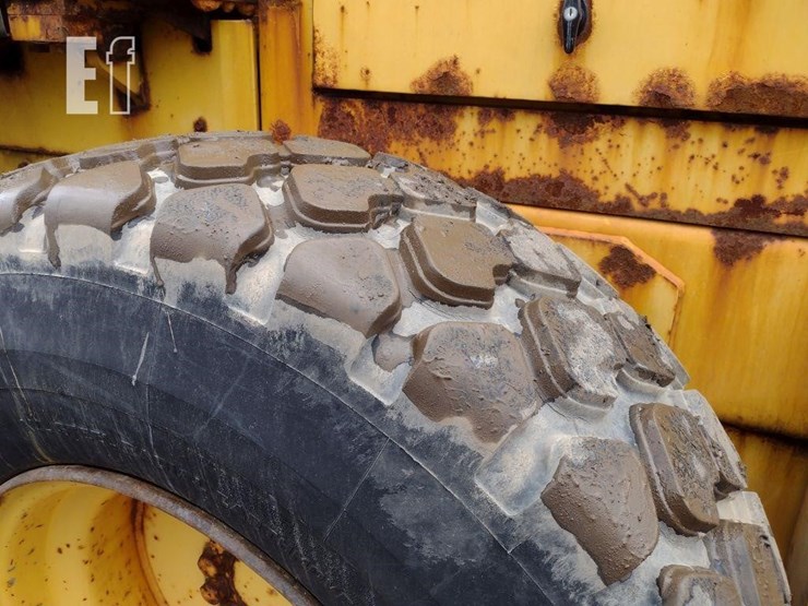komatsu-wa180-3-image-18