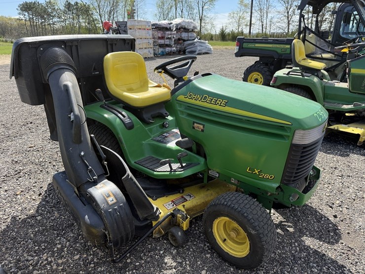 john-deere-lx280-image-3
