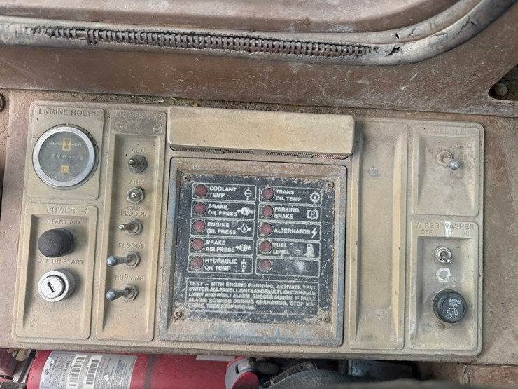 caterpillar-966d-image-89