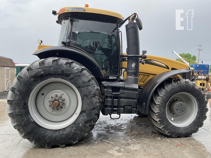 2014-challenger-mt655d-image-5