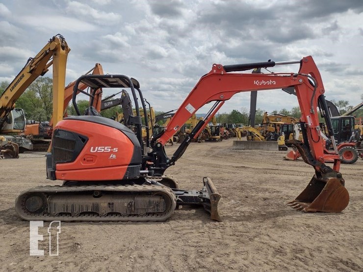 2023-kubota-u55-5-image-3