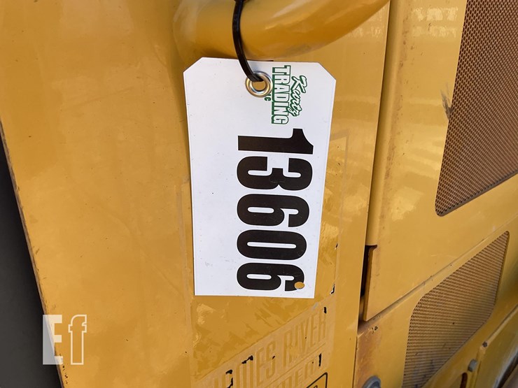 2017-deere-700k-image-22