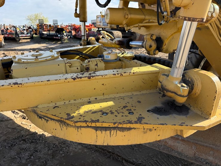 caterpillar-140g-image-29