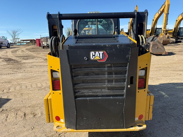 caterpillar-242d3-image-4