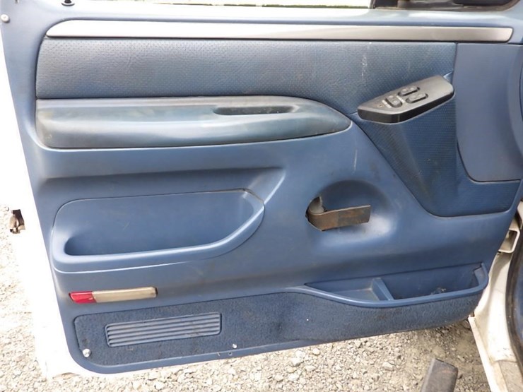 1994-ford-f350-image-27
