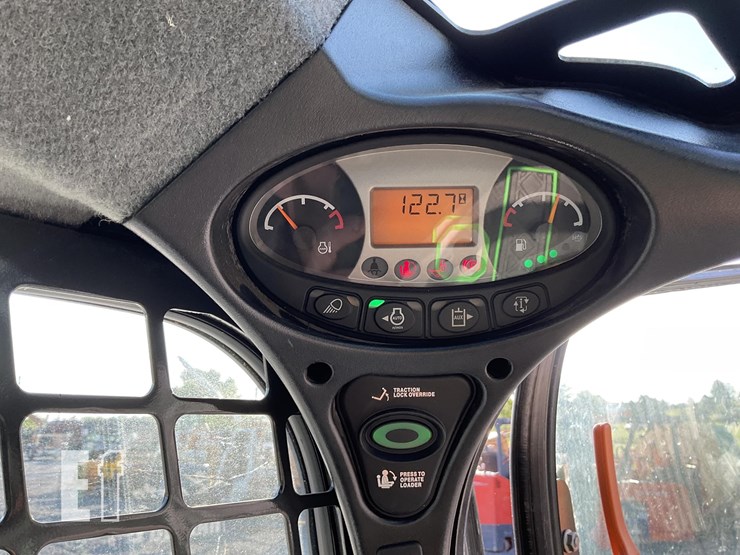 2021-bobcat-t770-image-18