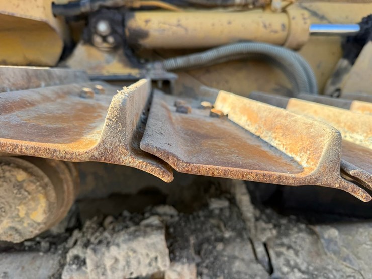 caterpillar-d4g-lgp-image-67