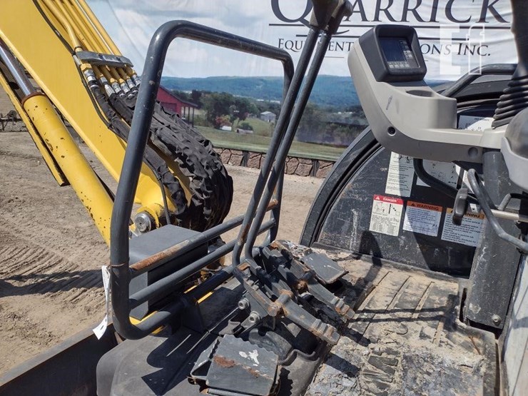 2020-komatsu-pc30mr-5-image-11