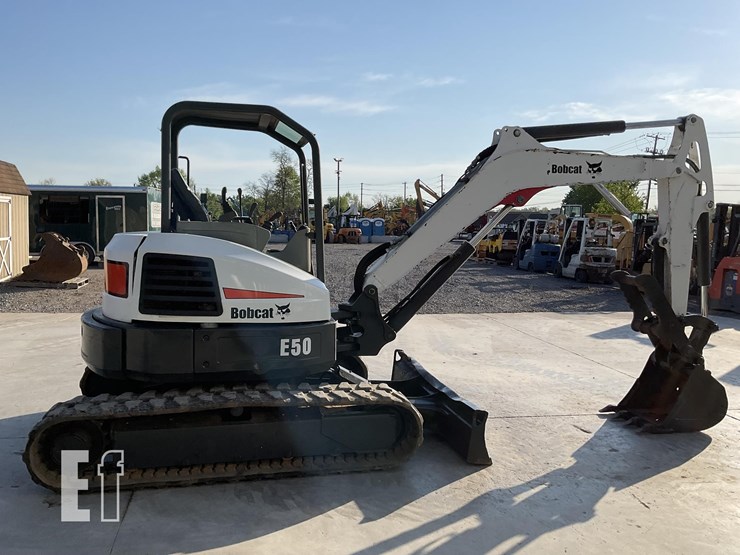 2014-bobcat-e50-image-5