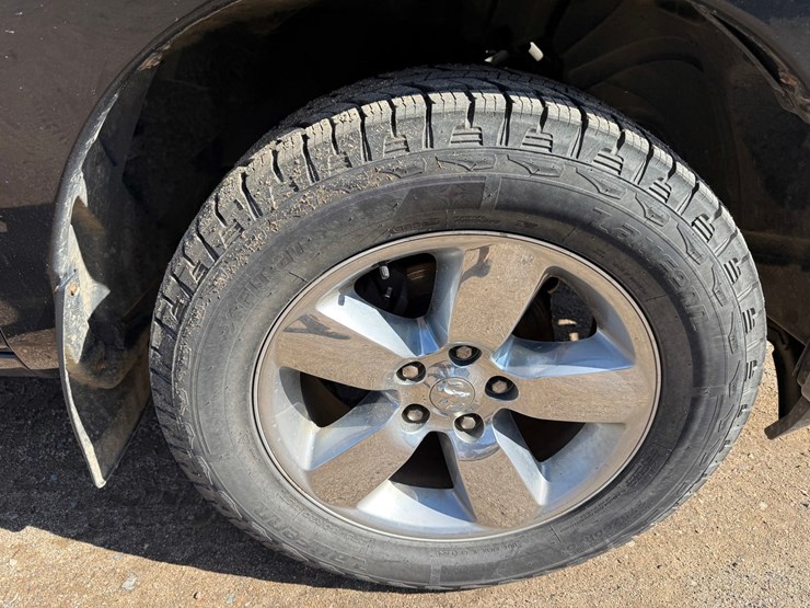 2016-dodge-1500-image-53