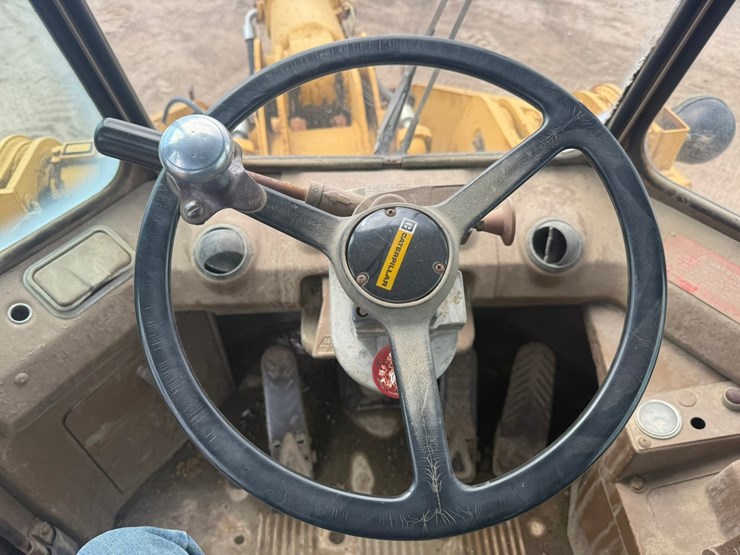 caterpillar-966d-image-91