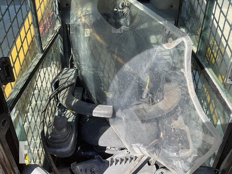 2014-caterpillar-289d-image-14