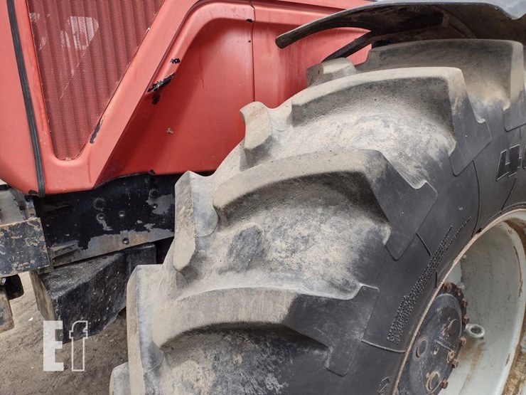 massey-ferguson-8270-image-18