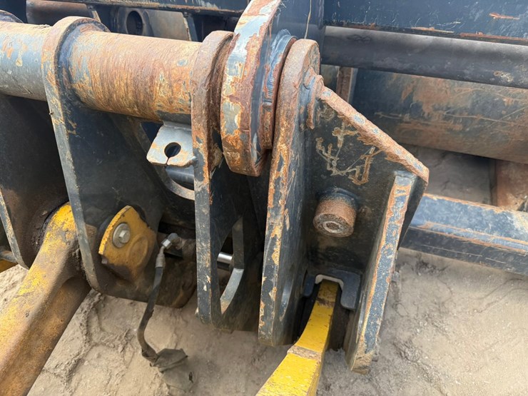 komatsu-wa380-image-12