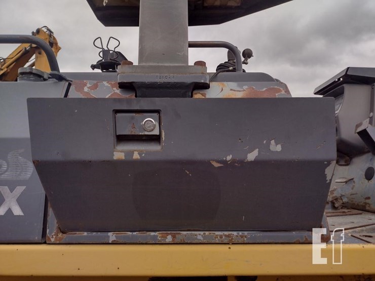 komatsu-d61px-image-25