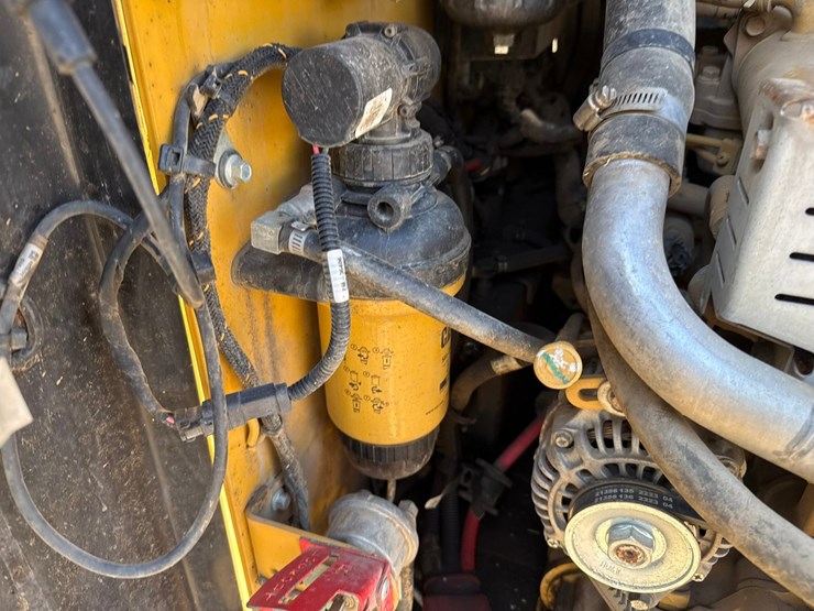 caterpillar-259d3-image-35