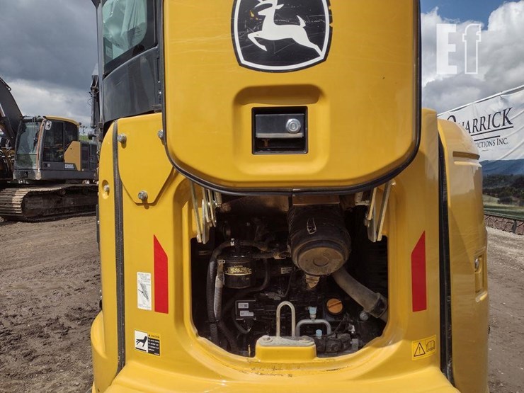 2022-deere-35g-image-39