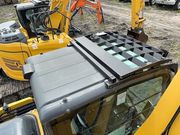2023-kobelco-sk140sr-lc-7-image-25