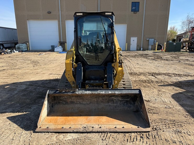 caterpillar-255-image-8