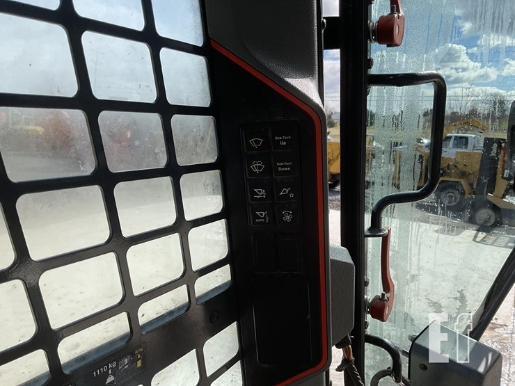 2021-bobcat-t66-image-15