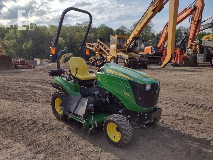 john-deere-1023e-image-27