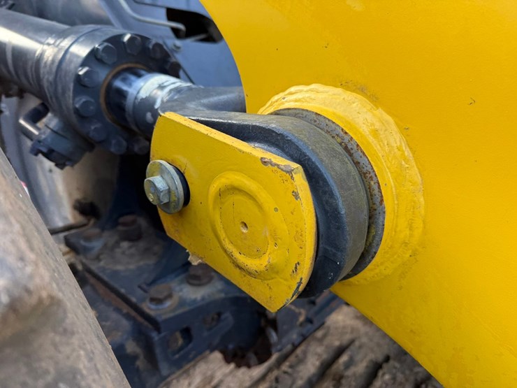 komatsu-wa380-image-17
