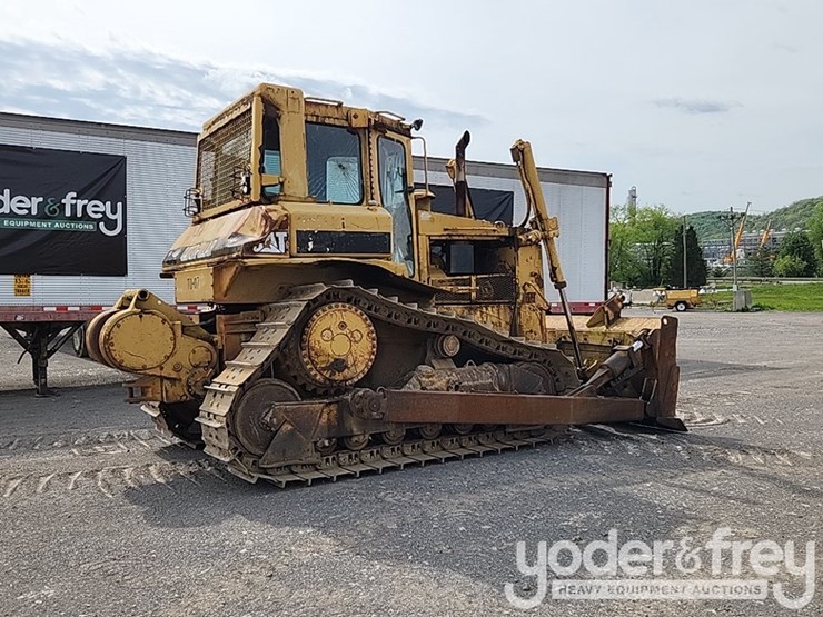 caterpillar-d6h-image-4
