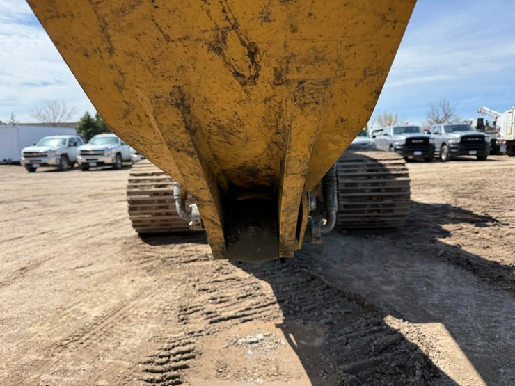 caterpillar-336fl-image-26
