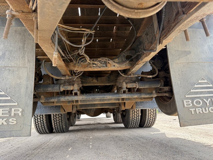 #6443-•-2003-sterling-boom/crane-truck-image-88