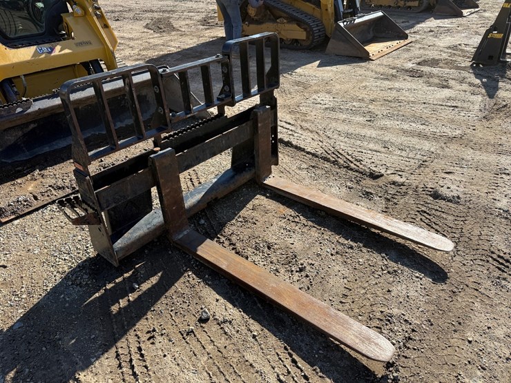 caterpillar-259d3-image-77