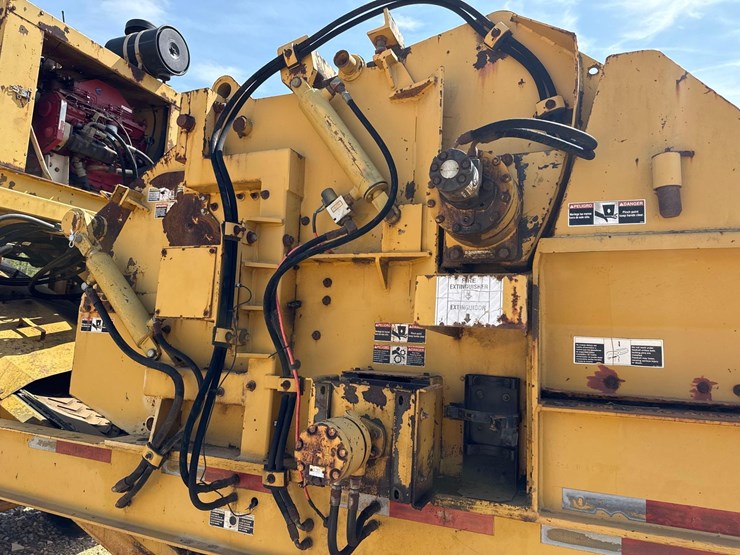 rexworks-biogrind-175-portable-horizontal-grinder-image-16