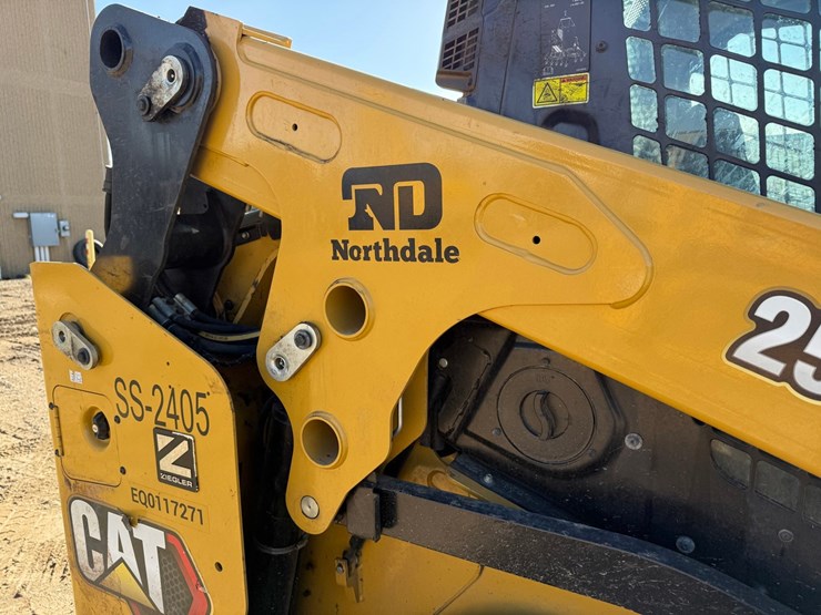 caterpillar-255-image-18