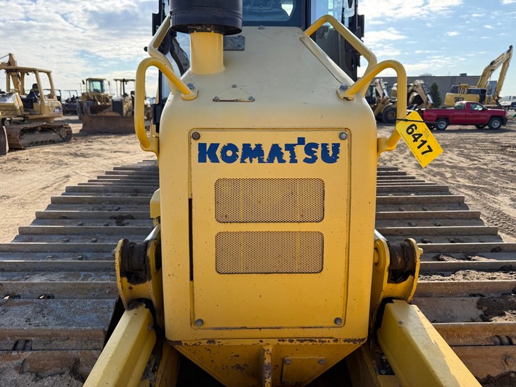2014-komatsu-d51pxi-image-29
