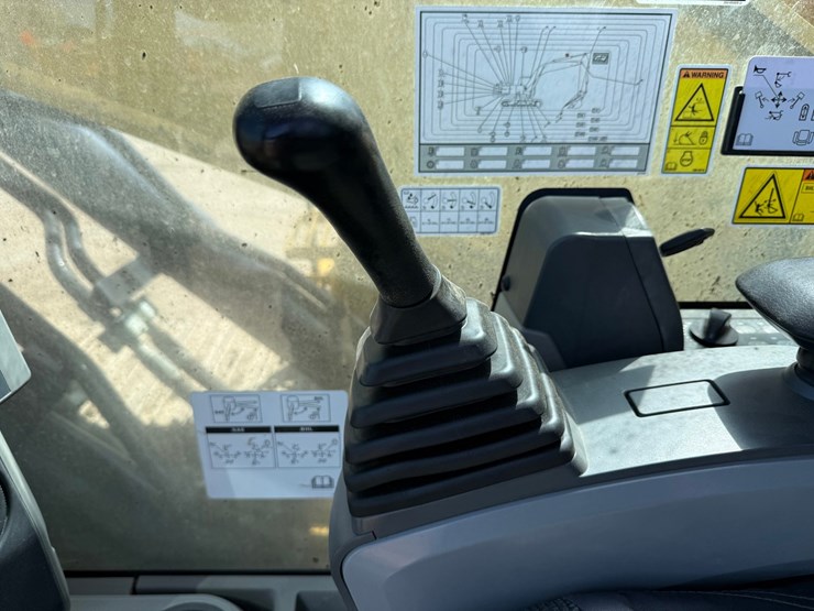 caterpillar-336fl-image-90