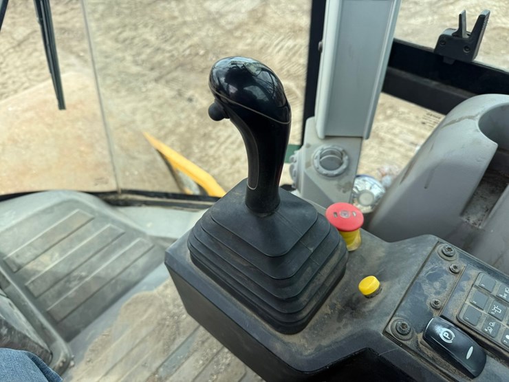 volvo-sd75b-image-55