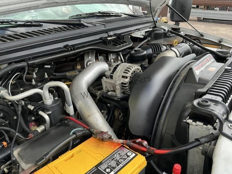 2007-ford-f550-image-23