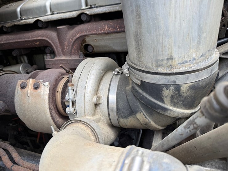 #6443-•-2003-sterling-boom/crane-truck-image-32