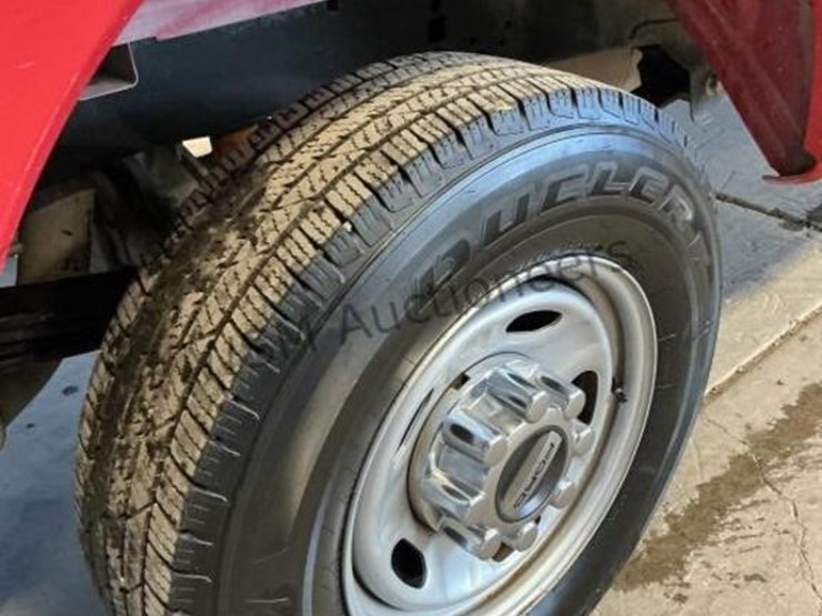 2019-ford-f250-image-8